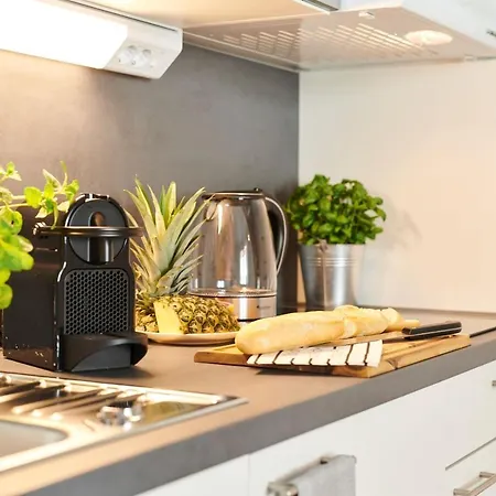 Neu☆business Apartment☆messe/airport☆tiefgarage Apartment Leinfelden-Echterdingen
