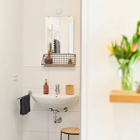 Neu☆business Apartment☆messe/airport☆tiefgarage Apartment *